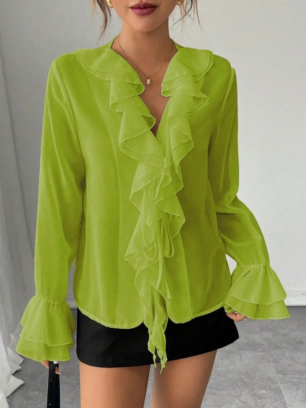 Green Casual Women's Chiffon Lantern Sleeve V-Neck Tie Front Loose Blouse - Picture 5 of 6
